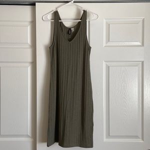 Divided H&M Midi Dress